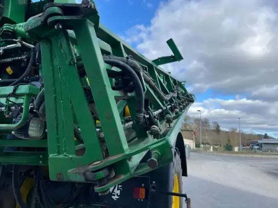 JOHN DEERE 840i - Photo 14