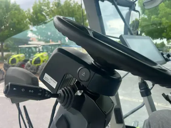 CLAAS Lexion 7500 - Photo 11