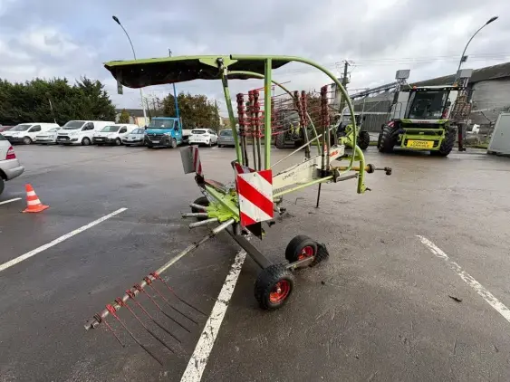 CLAAS Liner 450 - Photo 7