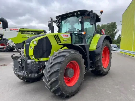 CLAAS ARION 650 CIS+ - Photo 2