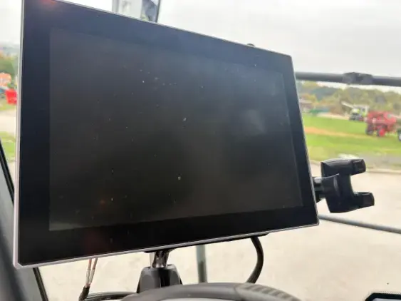 CLAAS Trion 660  - Photo 13