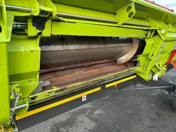 CLAAS LEXION 7600 - Photo 28