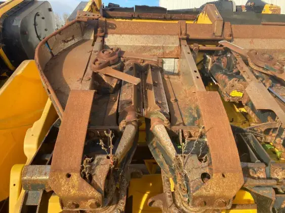 NEW HOLLAND 856 - Photo 13