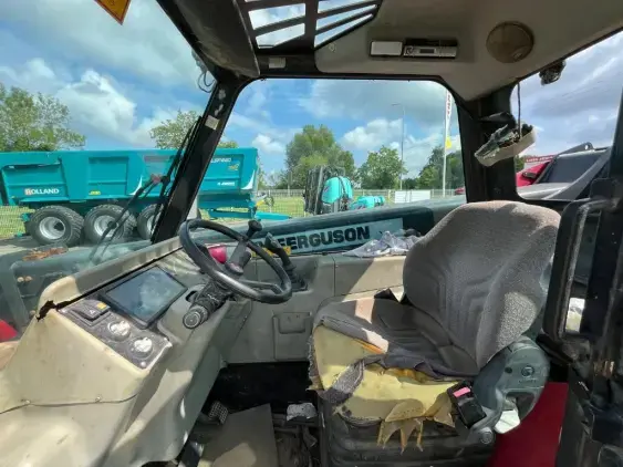 MASSEY FERGUSON 8947 - Photo 9