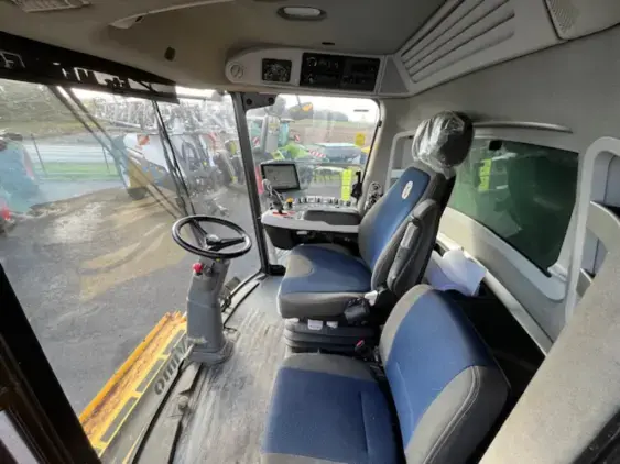 NEW HOLLAND CR 9.80 REVELATION - Photo 19