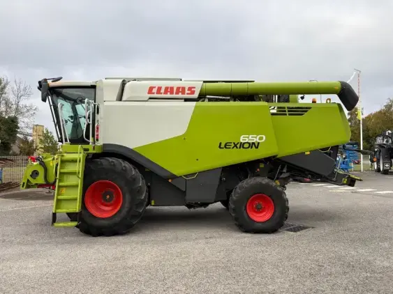 CLAAS LEXION 650 - Photo 4