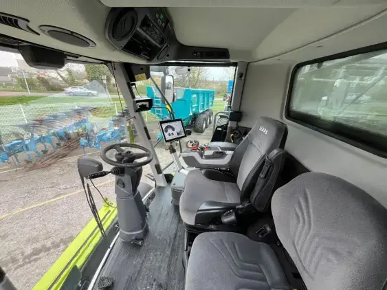 CLAAS Lexion 6700 - Photo 14