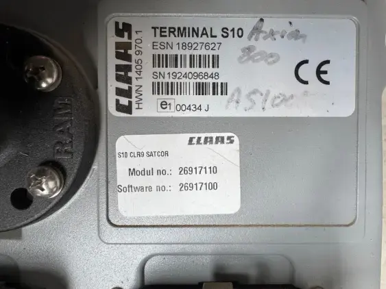 CLAAS S10 - Photo 1