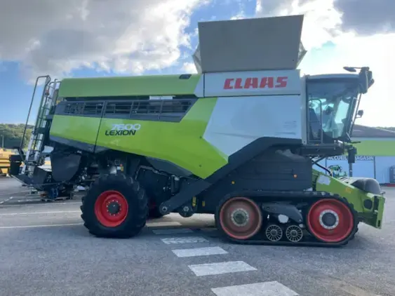 CLAAS 7600 tt - Photo 8