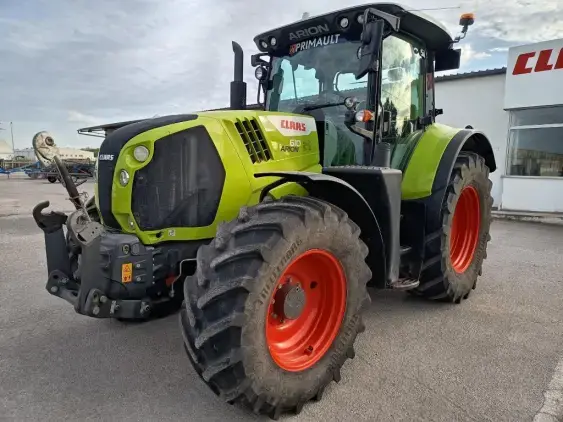 CLAAS ARION 610 - Photo 3