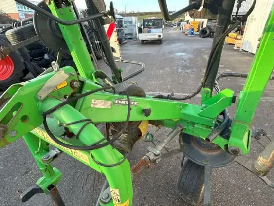 DEUTZ FAHR CONDIMASTER 9021 - Photo 10