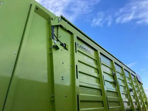 CLAAS Cargos 9600 tridem  - Photo 2