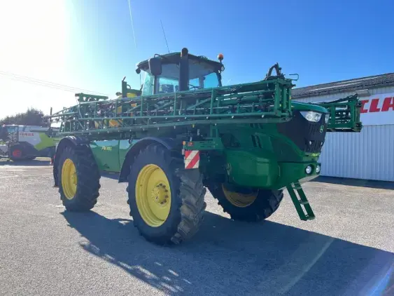 JOHN DEERE R4040i - Photo 1