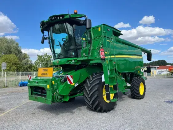 JOHN DEERE T560i HILLMASTER - Photo 3