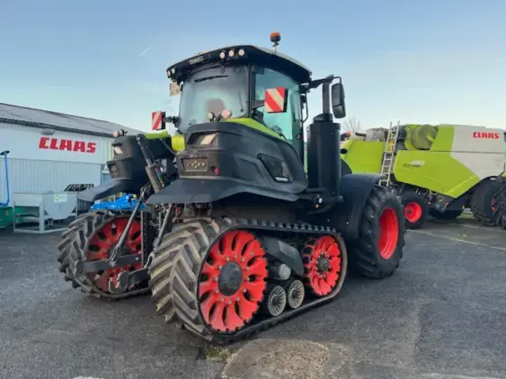 CLAAS AXION TERRA TRAC - Photo 7