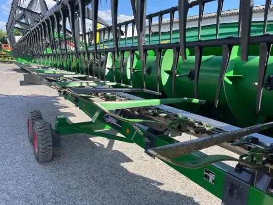JOHN DEERE T560i HILLMASTER - Photo 29