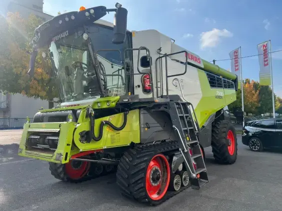 CLAAS Lexion 7500 TT  - Photo 3