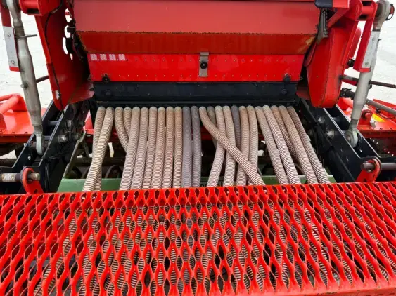 KUHN Hr303 - Photo 12