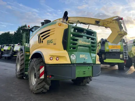 KRONE Big x 780 - Photo 5