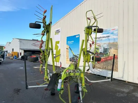 CLAAS VOLTO 700 - Photo 2