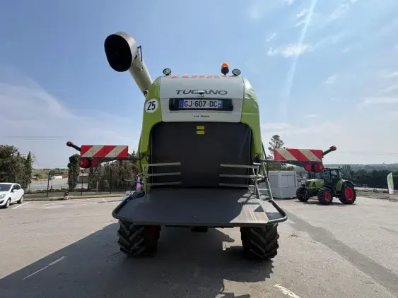 CLAAS TUCANO 420 - Photo 6