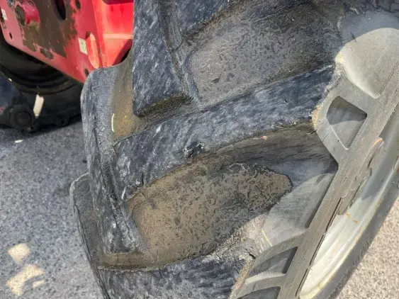 MASSEY FERGUSON 8947 - Photo 12