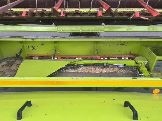 CLAAS LEXION 750 - Photo 27