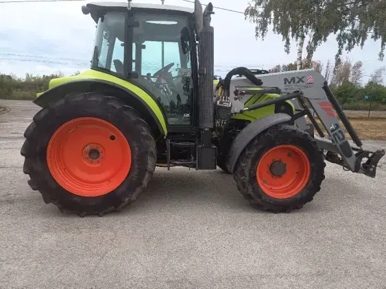 CLAAS ARION 430 CIS - Photo 8