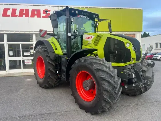 CLAAS AXION 830 CMATIC - Photo 1
