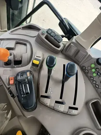 JOHN DEERE 6195M - Photo 10
