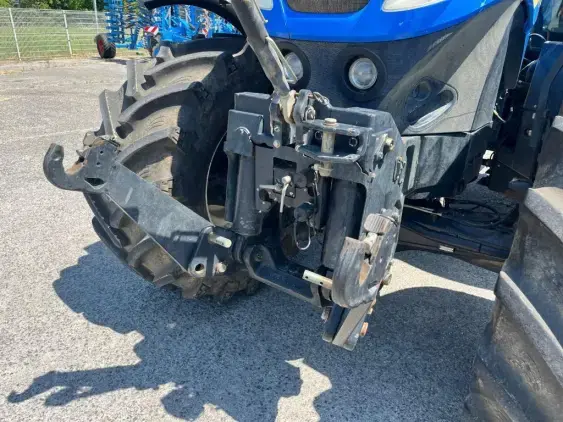 NEW HOLLAND T7.245 - Photo 9