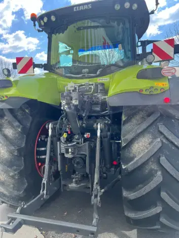 CLAAS Axion 850 cmatic - Photo 14