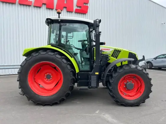 CLAAS Arion 420  - Photo 8
