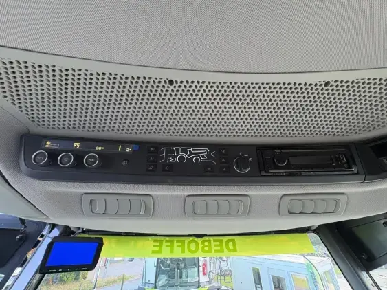 CLAAS Trion 530 - Photo 18