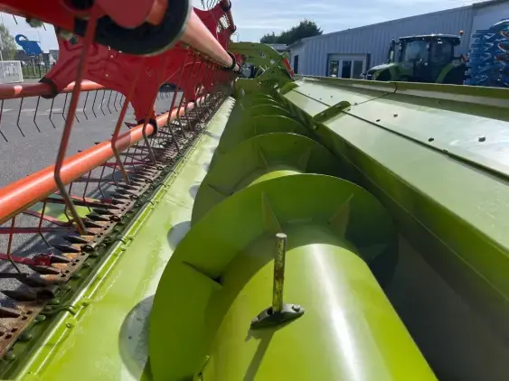 CLAAS Lexion 8700 TT  - Photo 27