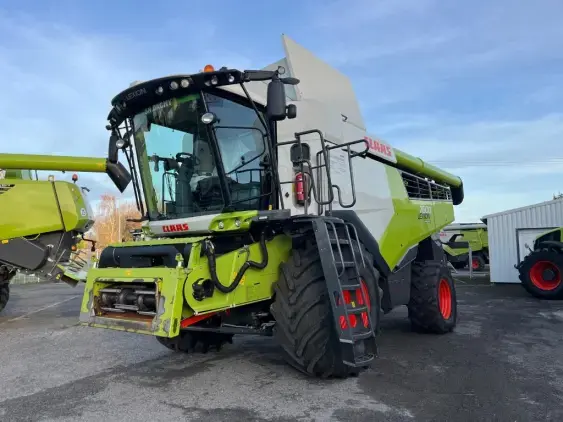 CLAAS LEXION 7600 - Photo 3