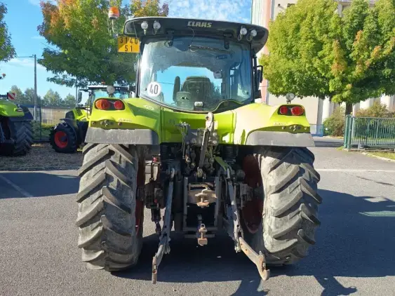 CLAAS Arion 640 t4i - Photo 6