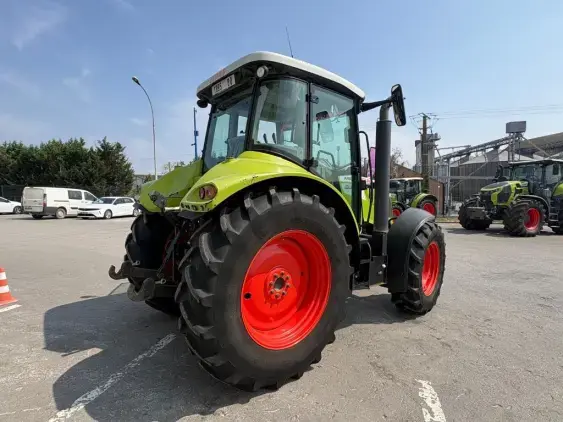 CLAAS ARION 530   - Photo 7