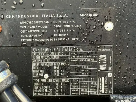 NEW HOLLAND T7.230 - Photo 9