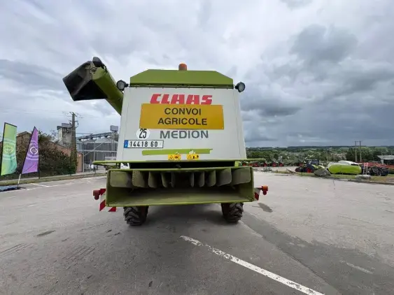 CLAAS MEDION 340 - Photo 6