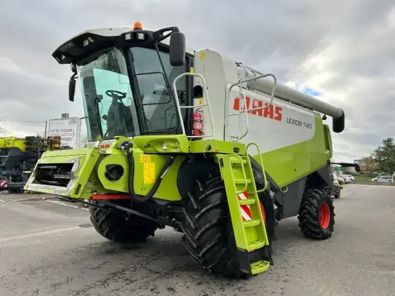 CLAAS Lexion 540 intensive - Photo 6