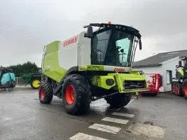 Acheter CLAAS    en vente à CLAAS MONTIGNY-LENGRAIN GUEUDET 1880