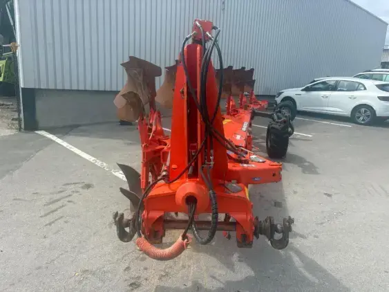 KUHN Varimaster  - Photo 2