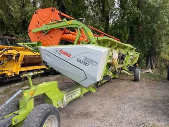 CLAAS LEXION 740 - Photo 20