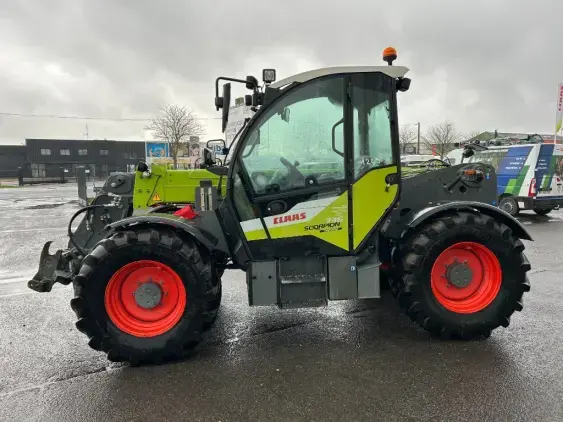 CLAAS Scorpion 736 VP - Photo 4