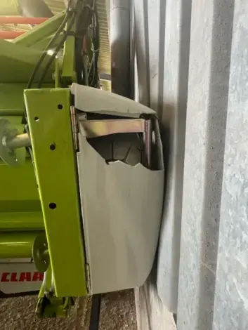 CLAAS LEXION 8700 TT - Photo 9