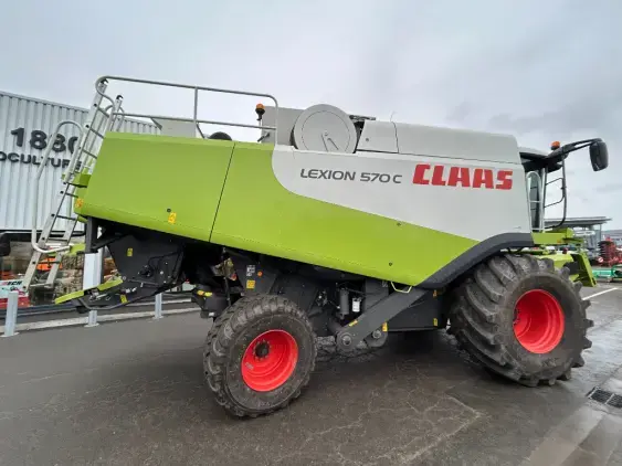 CLAAS LEXION 570 C - Photo 7