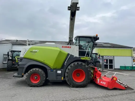 CLAAS JAGUAR 840 - Photo 8