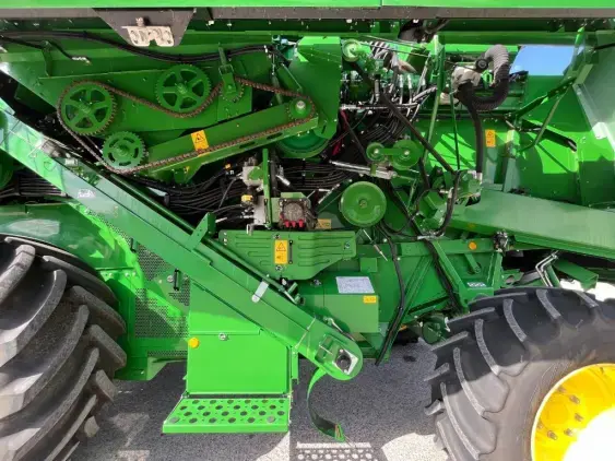 JOHN DEERE T560i HILLMASTER - Photo 14