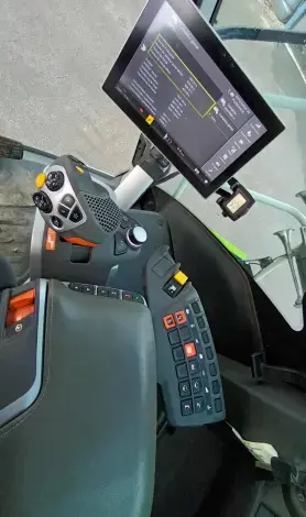 CLAAS JAGUAR 950 - Photo 8